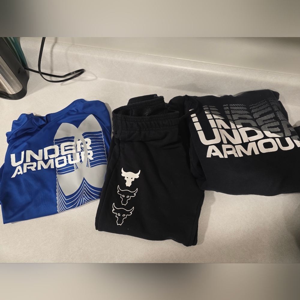 Under Armour Kids Black and Blue Shorts Set